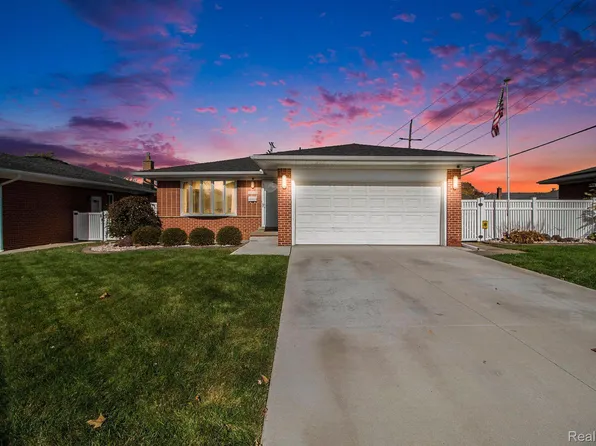 14668 Ford Ave, Allen Park, MI 48101