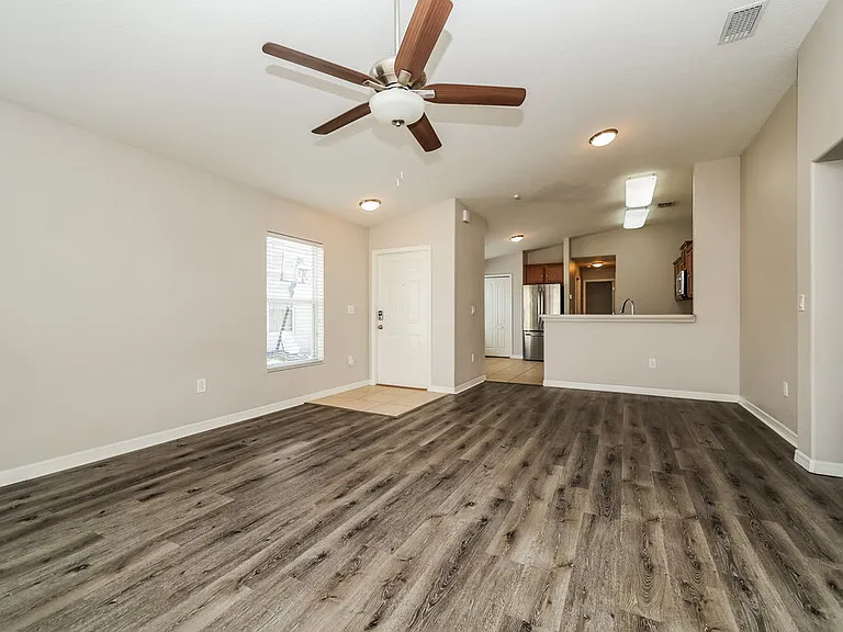 7338 Lumber Port Dr — Photo 5