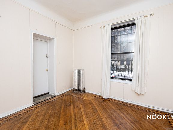 5th image of 148 Hancock St APT 1A