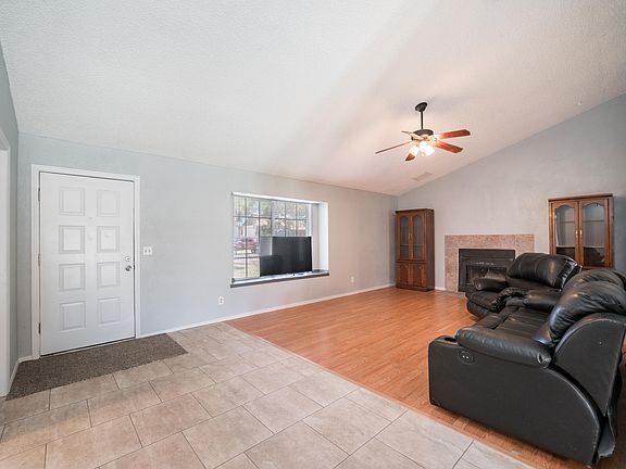 3rd image of 4607 W Kimberly Way