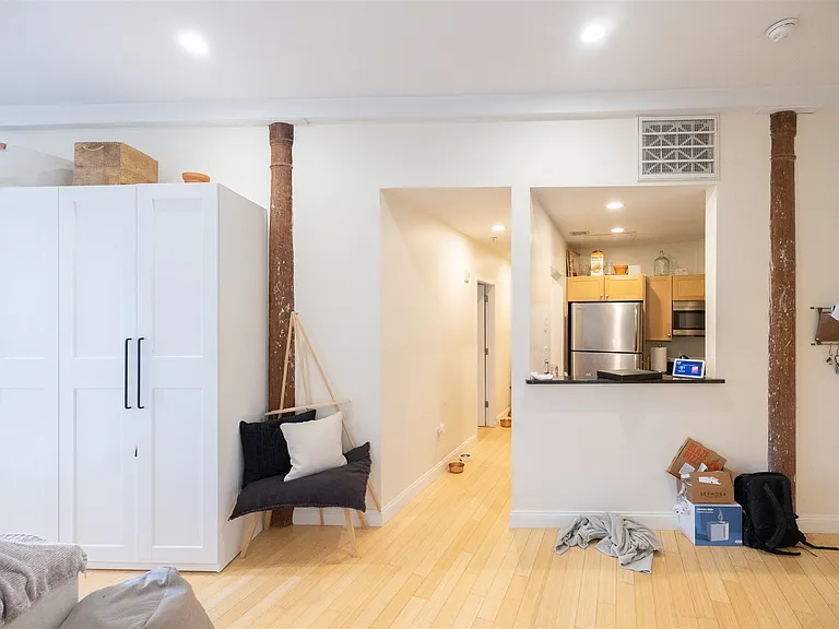 460 Harrison Ave #302 — Photo 15