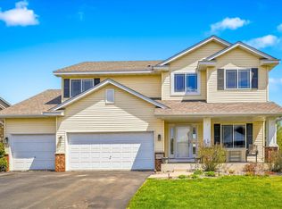 18612 Dunbury Ave, Farmington, MN 55024