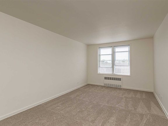3rd image of 3305 90th St APT 5K