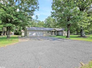 2032 Gray Loop, Leola, AR 72084