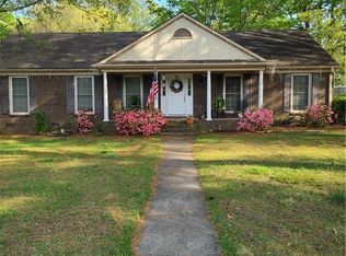 1700 Bolingbroke Rd, High Point, NC 27265