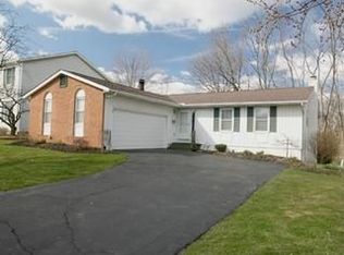 6952 Roundelay Rd N, Reynoldsburg, OH 43068