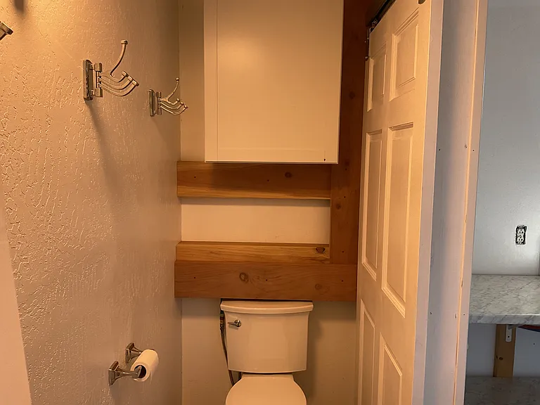 Bathroom toilet
