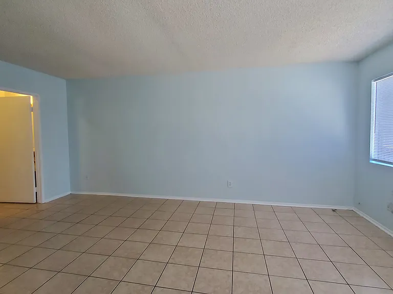 17900 Sherman Way #418 — Photo 5