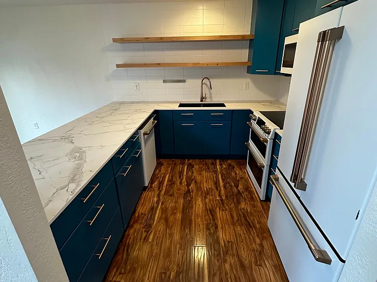 1705 Fairway Dr — Photo 3