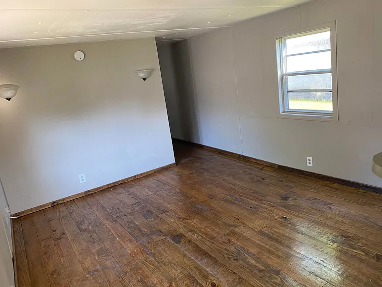 Williams Homes — Photo 10
