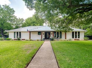 107 Glenwood Dr, Fredericksburg, TX 78624