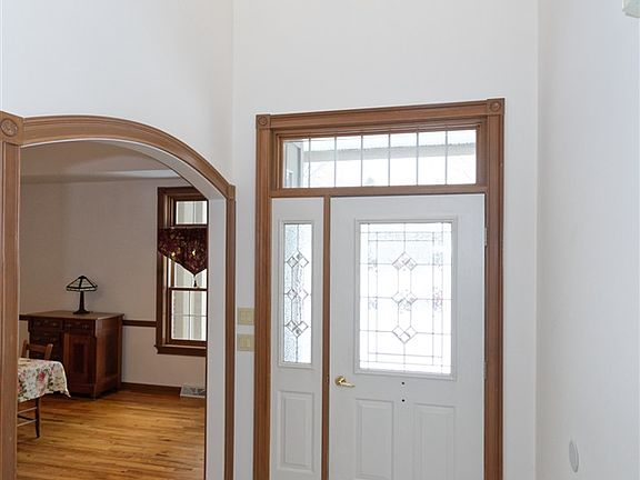 4th image of 20 Siena Dr