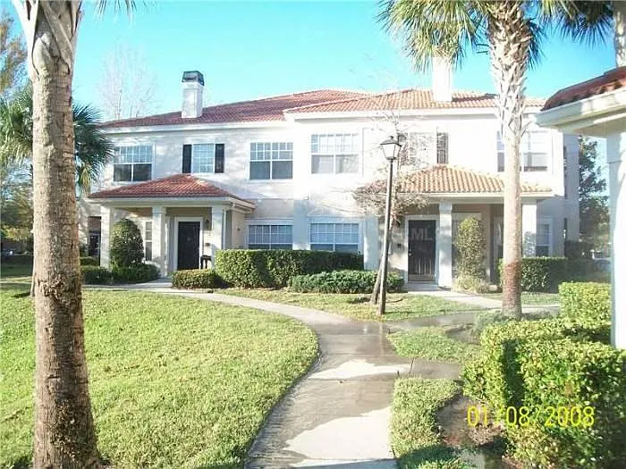 2622 White Magnolia Way — Photo 1