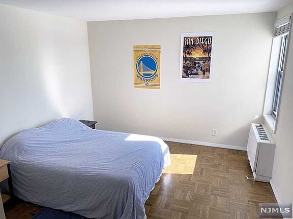 2nd image of 2100 Linwood Ave APT 11N