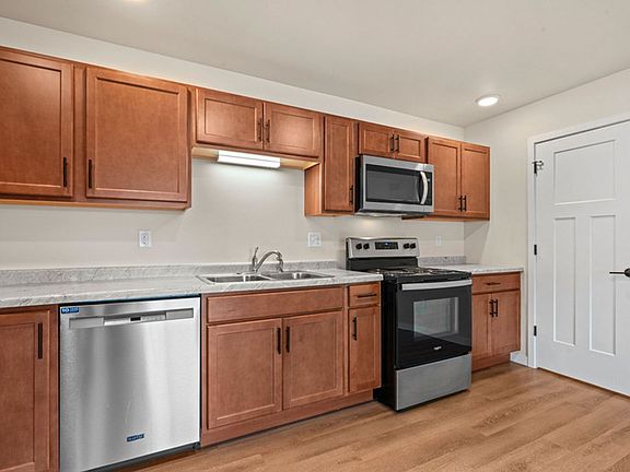 4th image of 1318 Stone Ridge Rd #1333-06