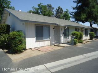 873 W Mulberry Ave APT A, Porterville, CA 93257