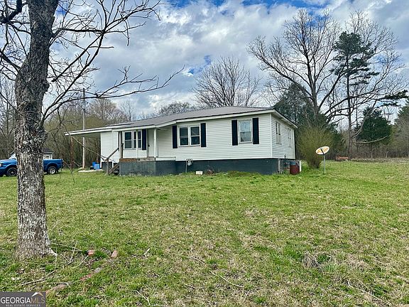 2nd image of 456 Cummings Rd