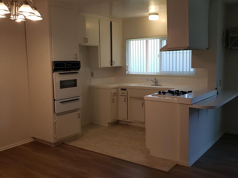 1st image of 105 N Belmont St #7