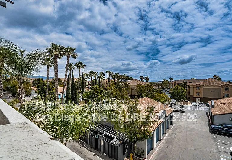 1760 E Palomar St E #304 — Photo 11