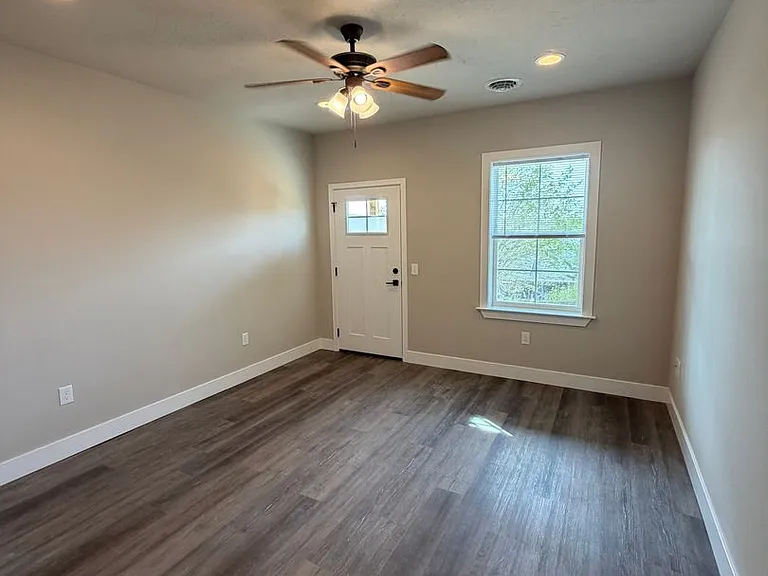 Salem Run Apartments Phase 2 — Photo 134