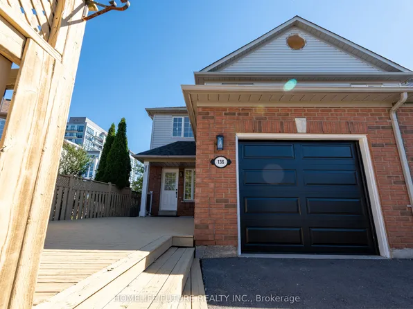 136 Manley Ln, Milton, ON L9T 5N9
