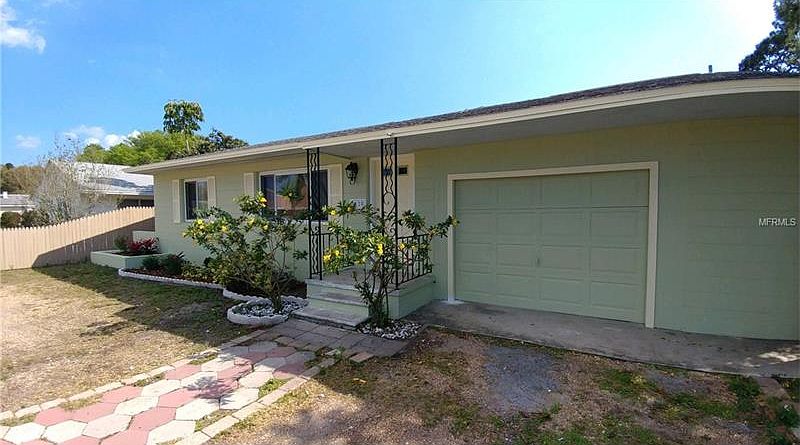 2nd image of 5620 10th Ave N