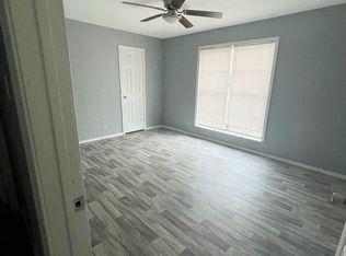 3662 Hemlock Ln, Orange, TX 77630
