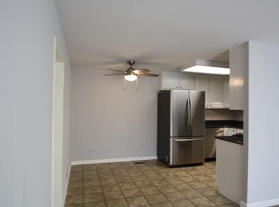 4th image of 931 Shattuck Ln #931