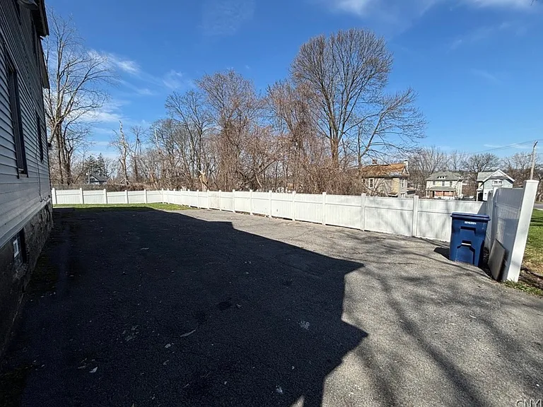 110 Westcott St #1 — Photo 4