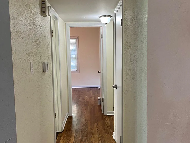 8015 Outlook Dr — Photo 15