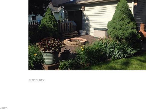 4th image of 221 Union St
