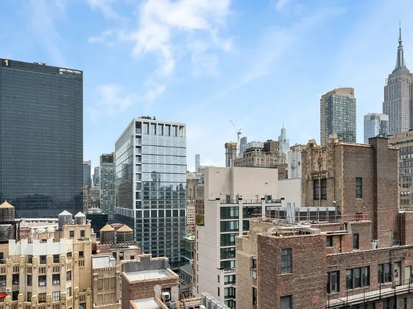 225 West 28th Street image 8 of 21