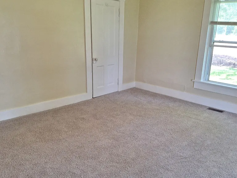 downstairs bedroom #2