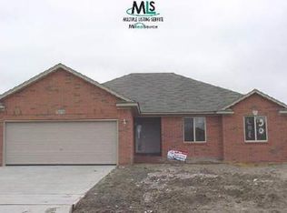 29154 Rachid Ln, Update, MI 48051