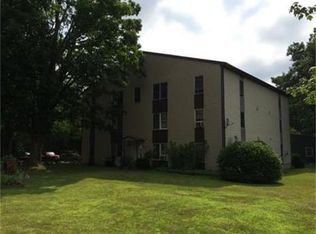 958 S Main St, Athol, MA 01331