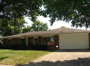 90 Nutmeg Sq, Springboro, OH 45066