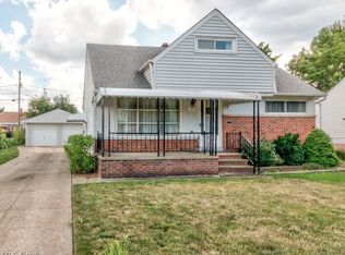 21000 Milan Dr, Cleveland, OH 44119