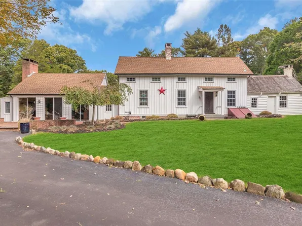 504 Long Beach Road, Nissequogue, NY 11780