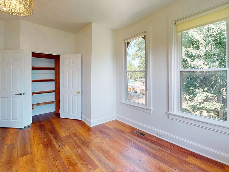 201 Morgan St NW — Photo 14