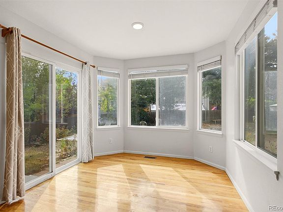 4th image of 1948 Clark Court