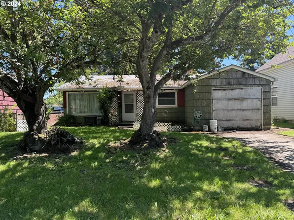 1542 SE 84th Ave, Portland, OR 97216