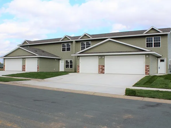 1838 Daniel Ln NE, Stewartville, MN 55976
