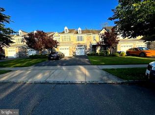 11 Tree Swallow Dr, Princeton, NJ 08540