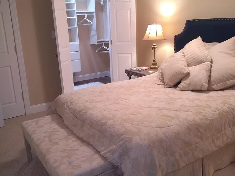 426 New Britain Dr — Photo 5