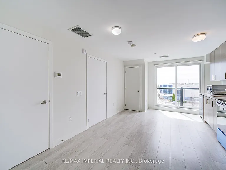 3401 Ridgeway Dr W #420 — Photo 9