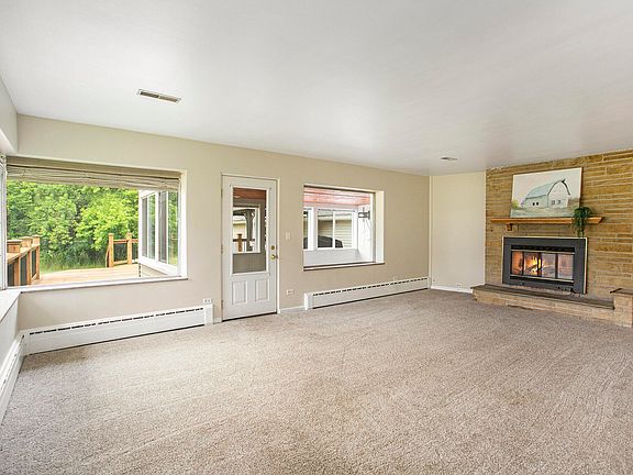 4th image of 13648 Ironwood Dr NW