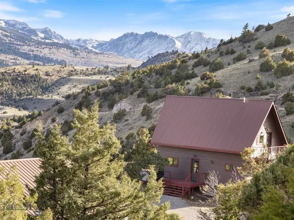110 Rock Creek Rd S, Emigrant, MT 59027