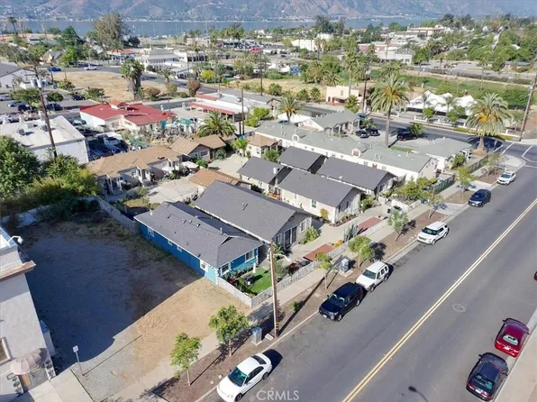 120 W Heald Ave, Lake Elsinore, CA 92530