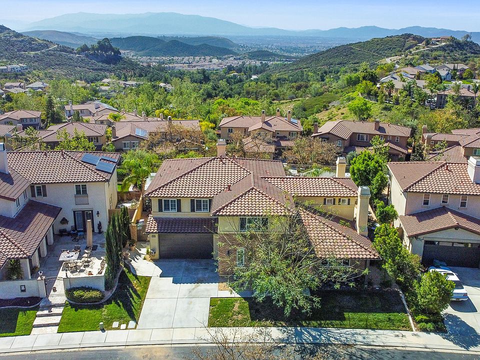 1st image of 26804 Desert Locus St