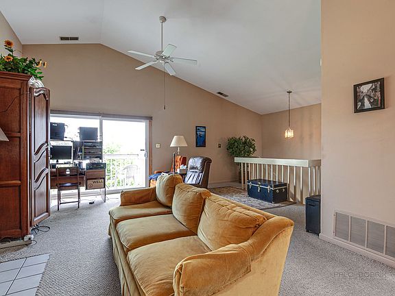 4th image of 451 Chukker Ct #451